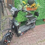 Vand urgent scuter/ bicicleta electrica